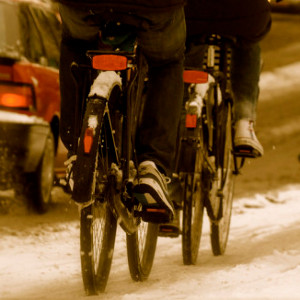 Голландці пробують опалювати велодоріжки взимку